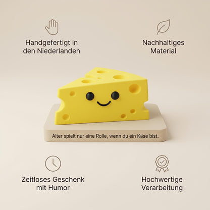 Origineel verjaardagscadeau – grappig kaasje op voet – bureau decoratie – tekst op de voorkant personaliseerbaar – cadeau voor hem/haar